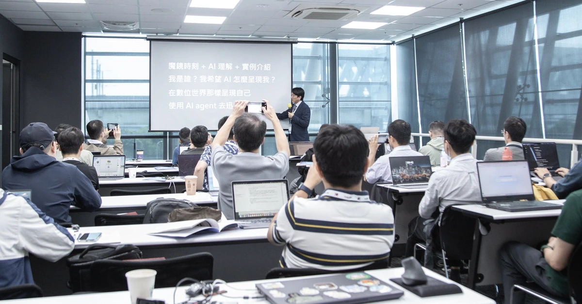 從 SEO 到 AIO：一天之內，我把診所官網做出來還上線了｜魏希謀 先生